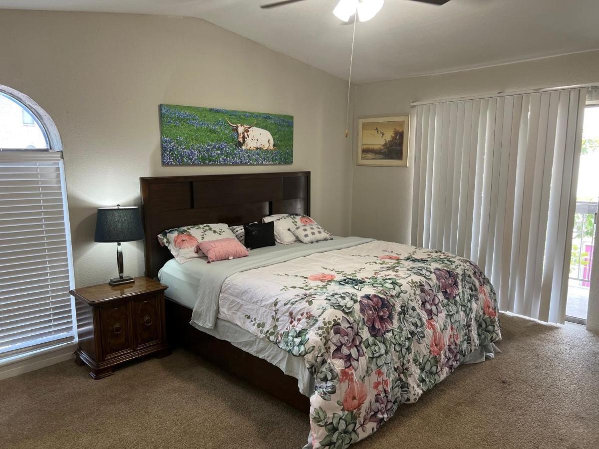 Beautiful 1-Bedroom Townhome With Nice Amenities Houston Exteriör bild
