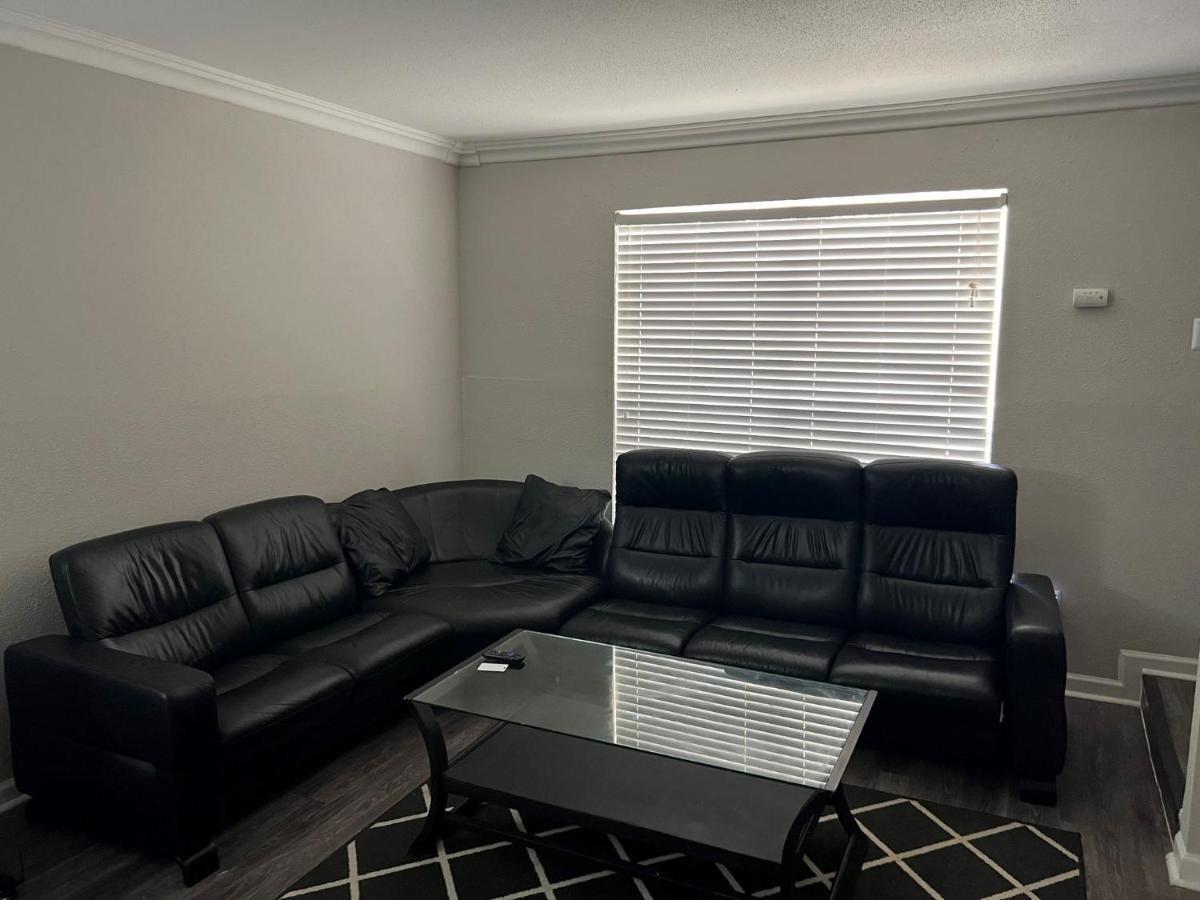 Beautiful 1-Bedroom Townhome With Nice Amenities Houston Exteriör bild